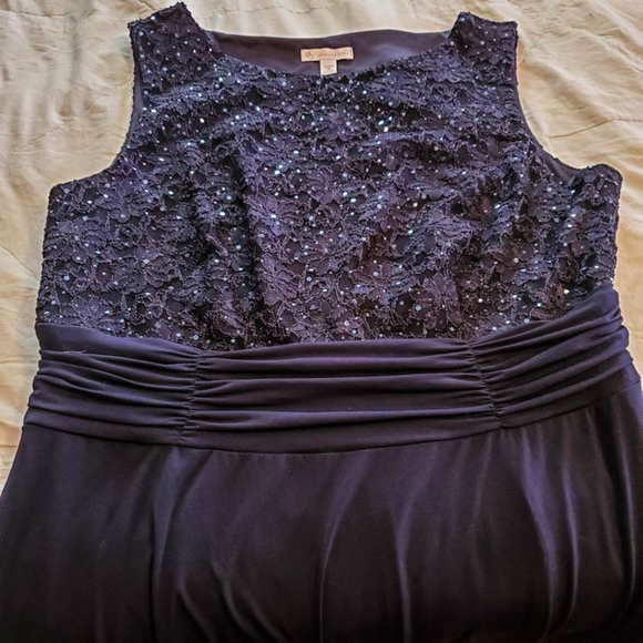 Navy Blue Elegant Sleeveless Sequin Dress - Picture 4 of 7